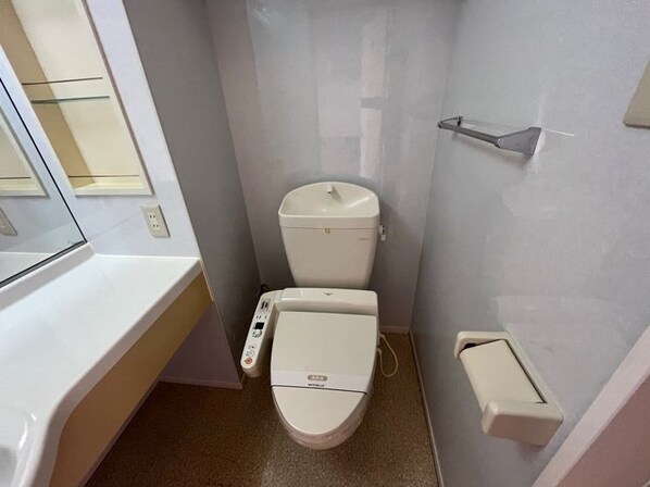 ナカイパレス Bの物件内観写真